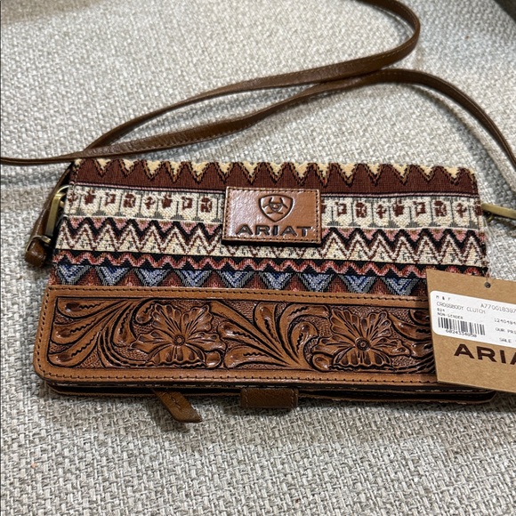 Ariat Handbags - Ariat Multicolor Embroidered Clutch